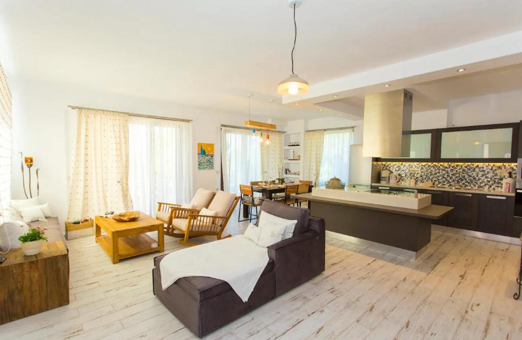 Appartement Amaryllis House à Parga Extérieur photo