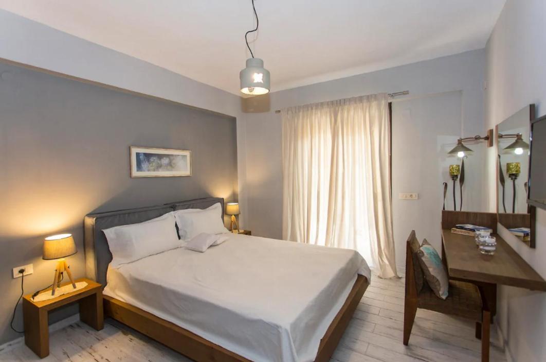 Appartement Amaryllis House à Parga Extérieur photo