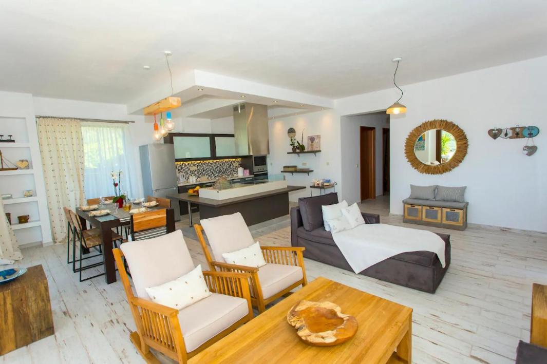 Appartement Amaryllis House à Parga Extérieur photo