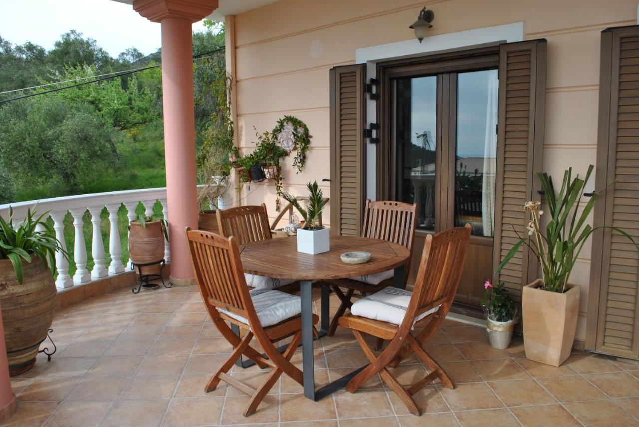 Appartement Amaryllis House à Parga Extérieur photo