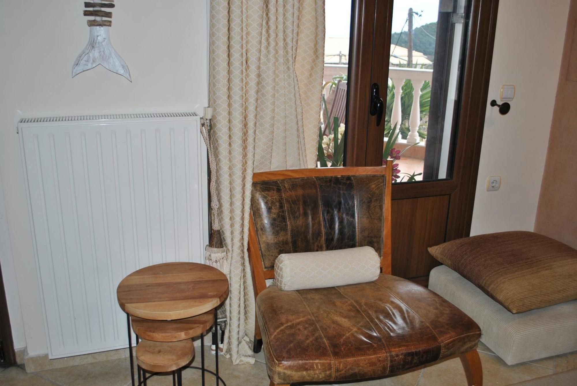 Appartement Amaryllis House à Parga Extérieur photo